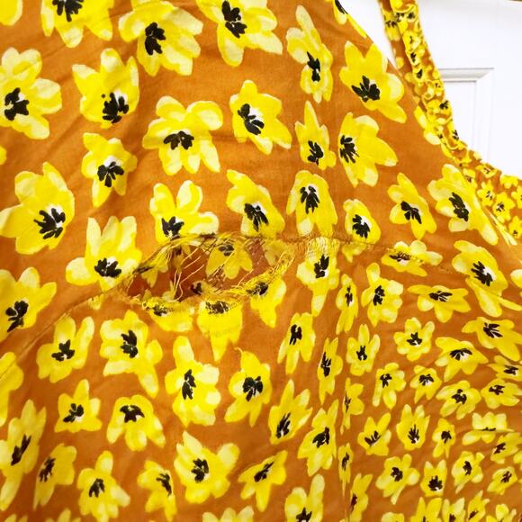 Faithfull the Brand Noemie Midi Dress - Picture 12 of 13